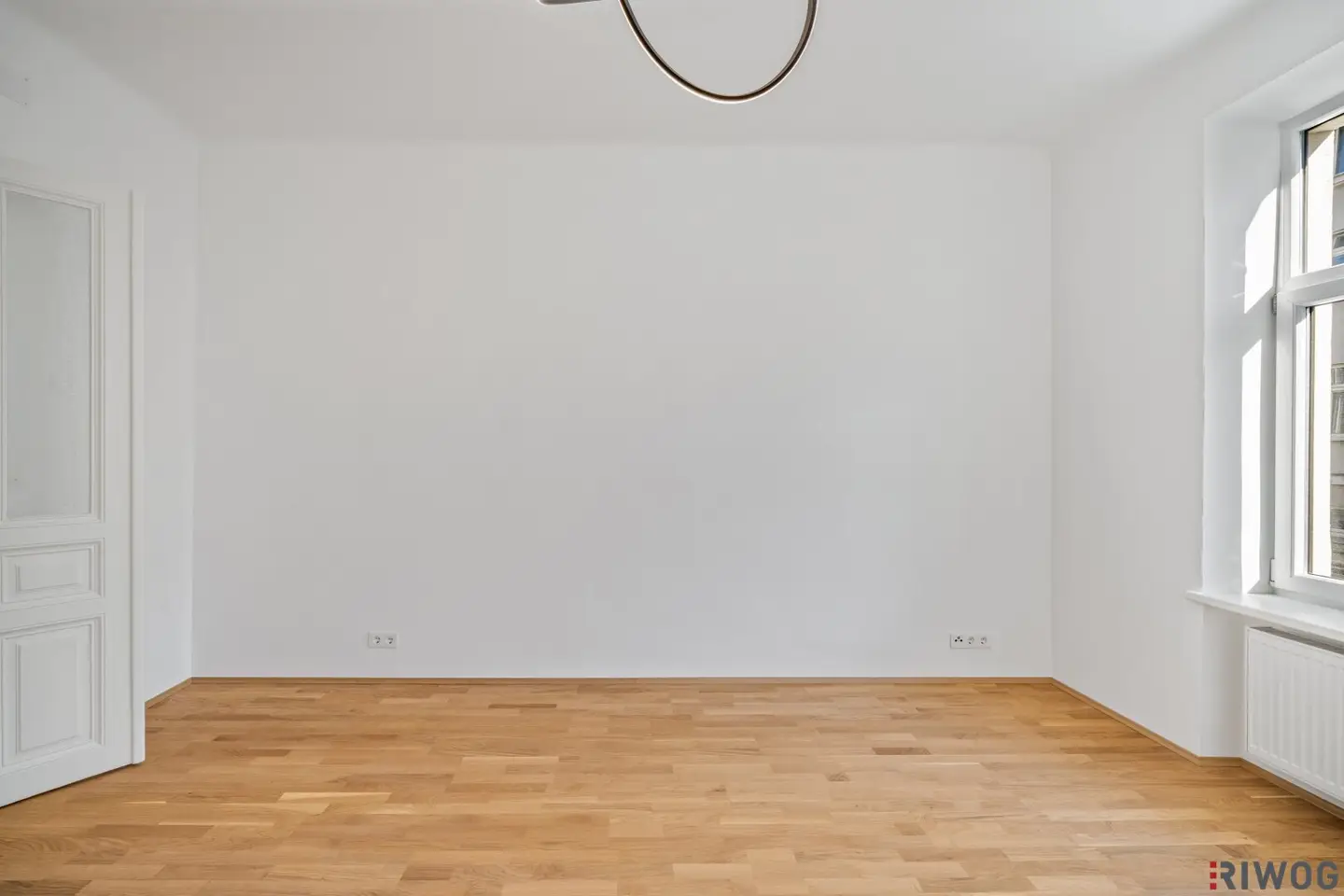 Renovated apartment near U2 I bright and well laid out I separate kitchenette I on Wiedner Hauptstraße
