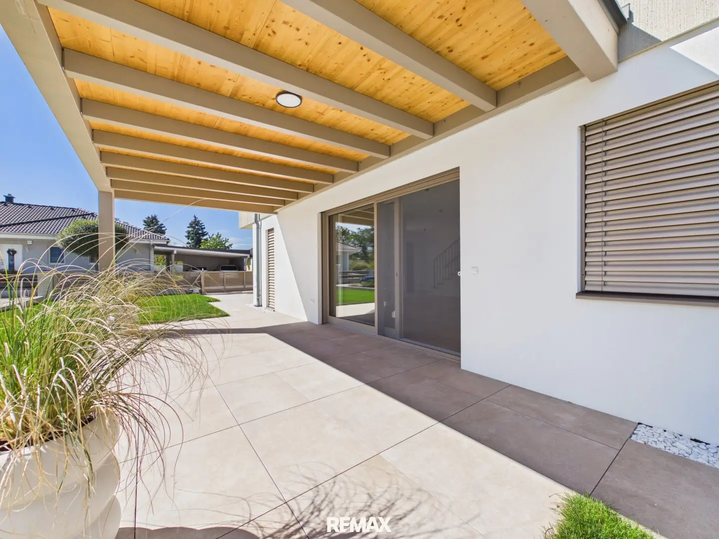 FIRST OCCUPANCY IN WEIKERSDORF | 135 m² | GARDEN, PV, AC &amp; 2 BATHROOMS