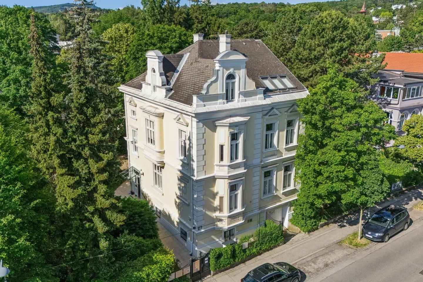 Villa