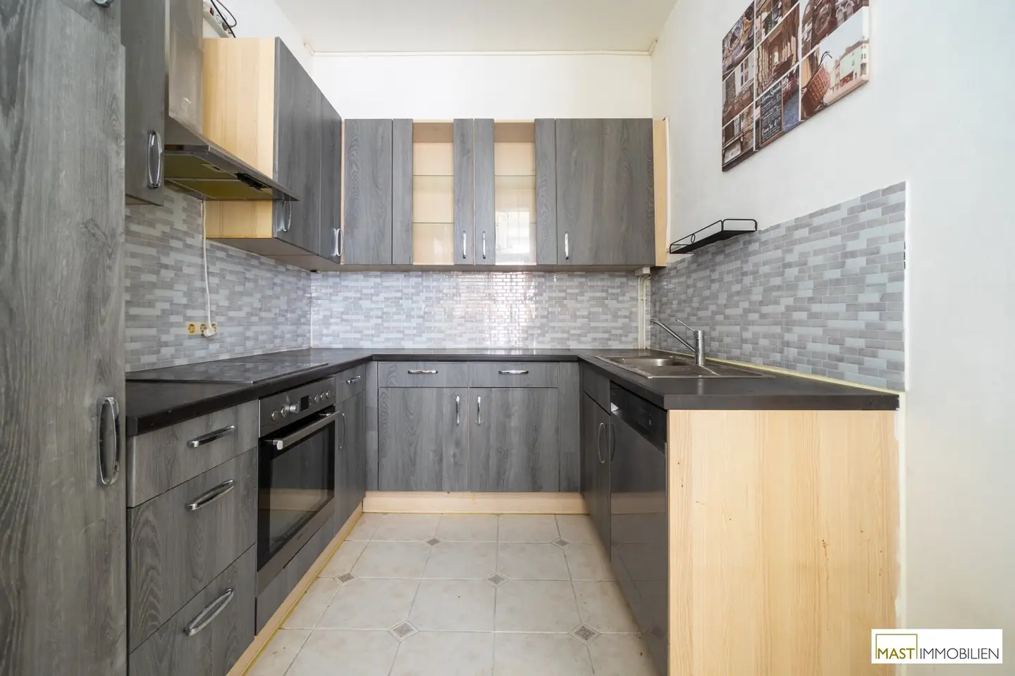 Bestandsfreie 2 Zimmer Wohnung mit 62 m² in absoluter Ruhelage - Perfekte Infrastruktur