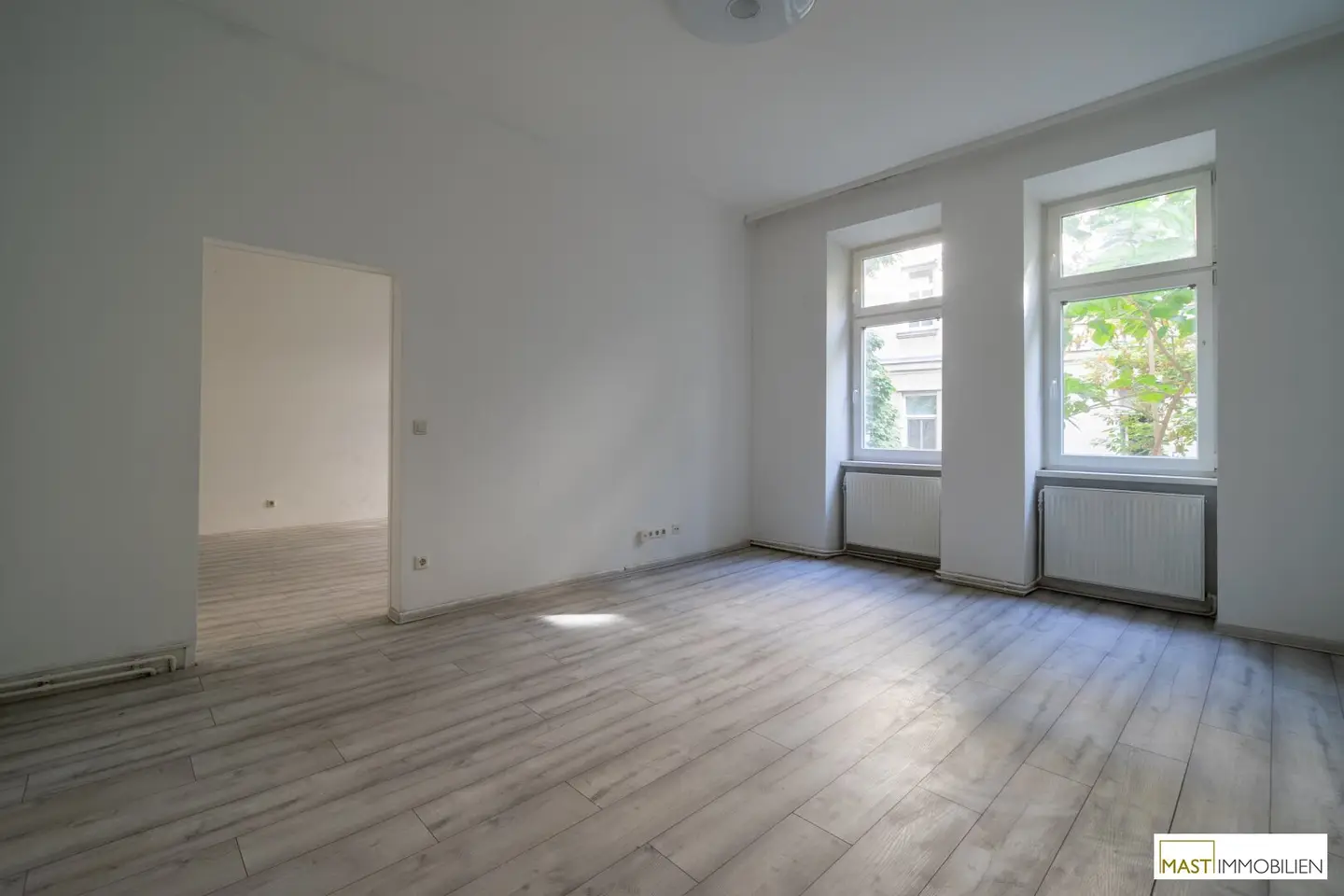 Bestandsfreie 2 Zimmer Wohnung mit 62 m² in absoluter Ruhelage - Perfekte Infrastruktur