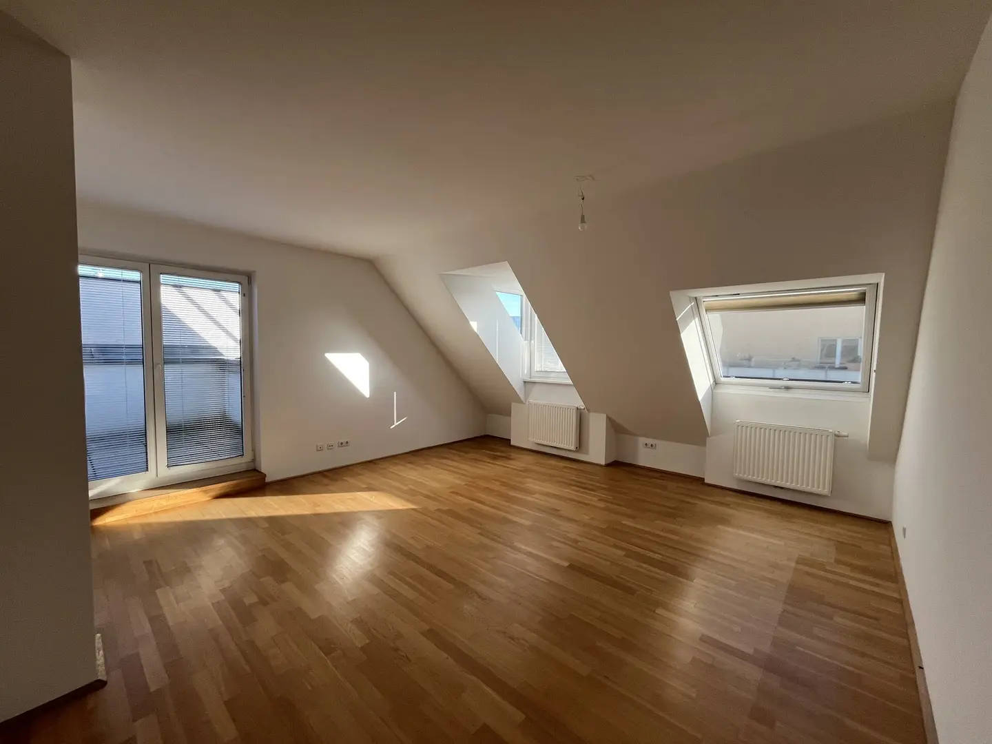 Moderne Wohnung mit Dachterrasse in Neubau