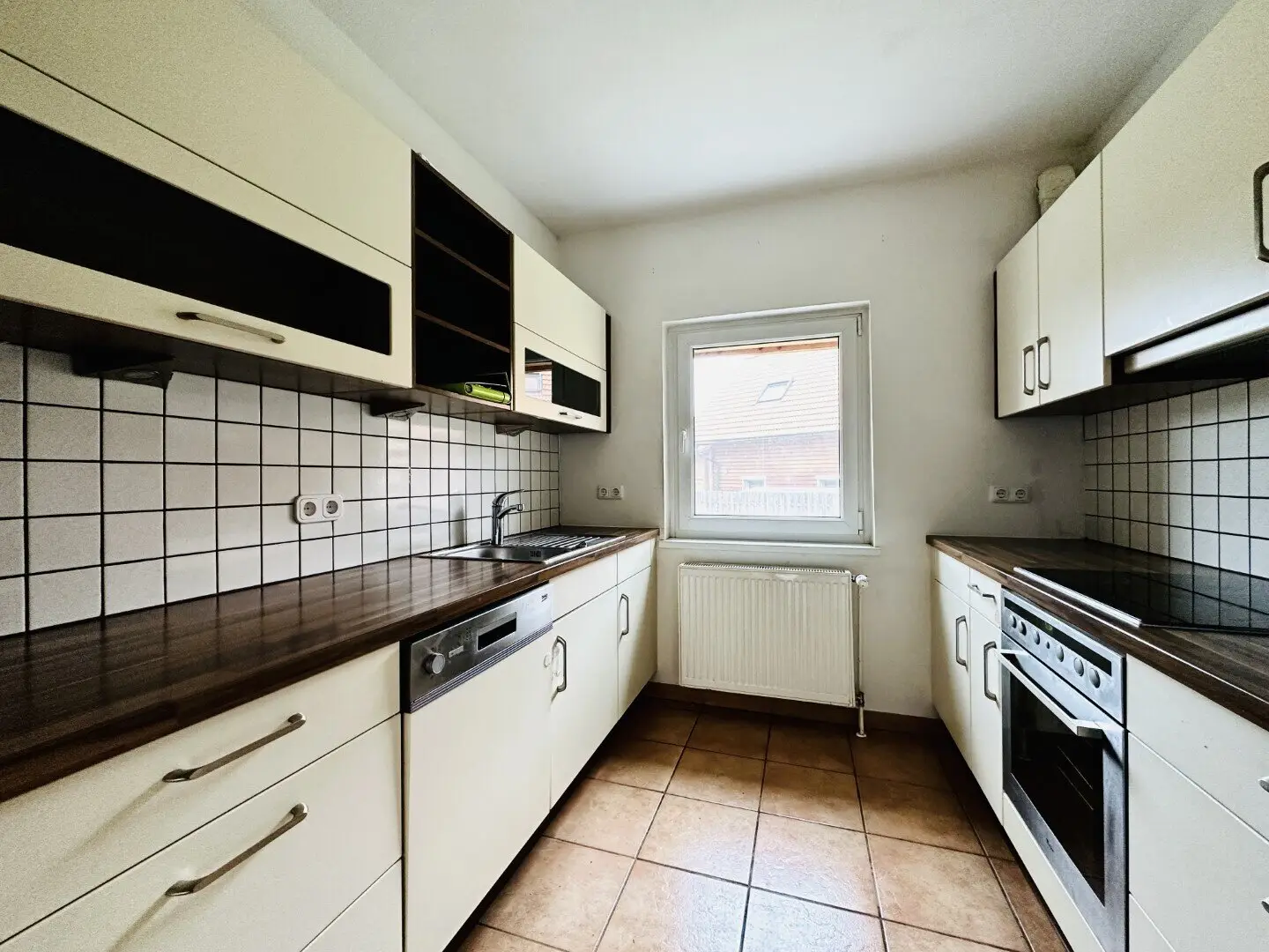 Großzügige, vermietete Wohnung mit 91,46 m² zu kaufen in der herrlichen Gemeinde Seebenstein.