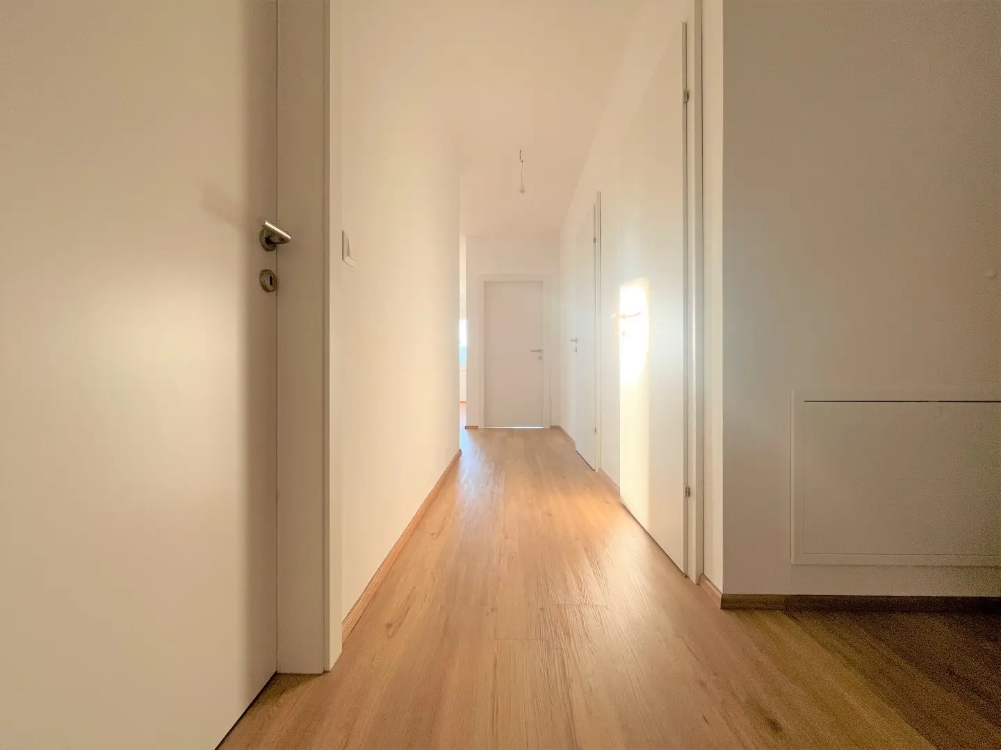 Lichtdurchflutete Wohnung mit großem Balkon