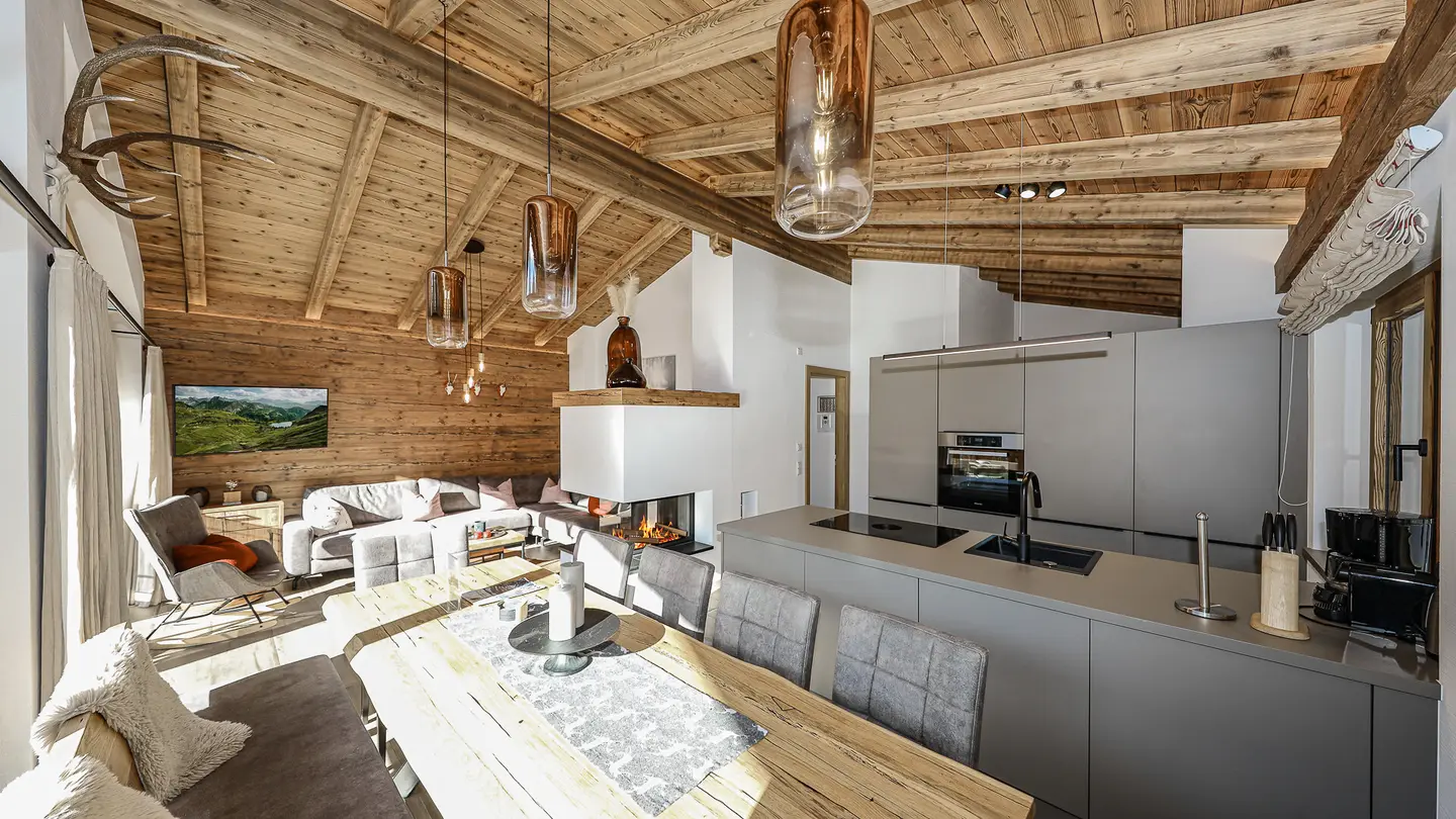 Ski in ski out holiday apartment with sauna and mountain view