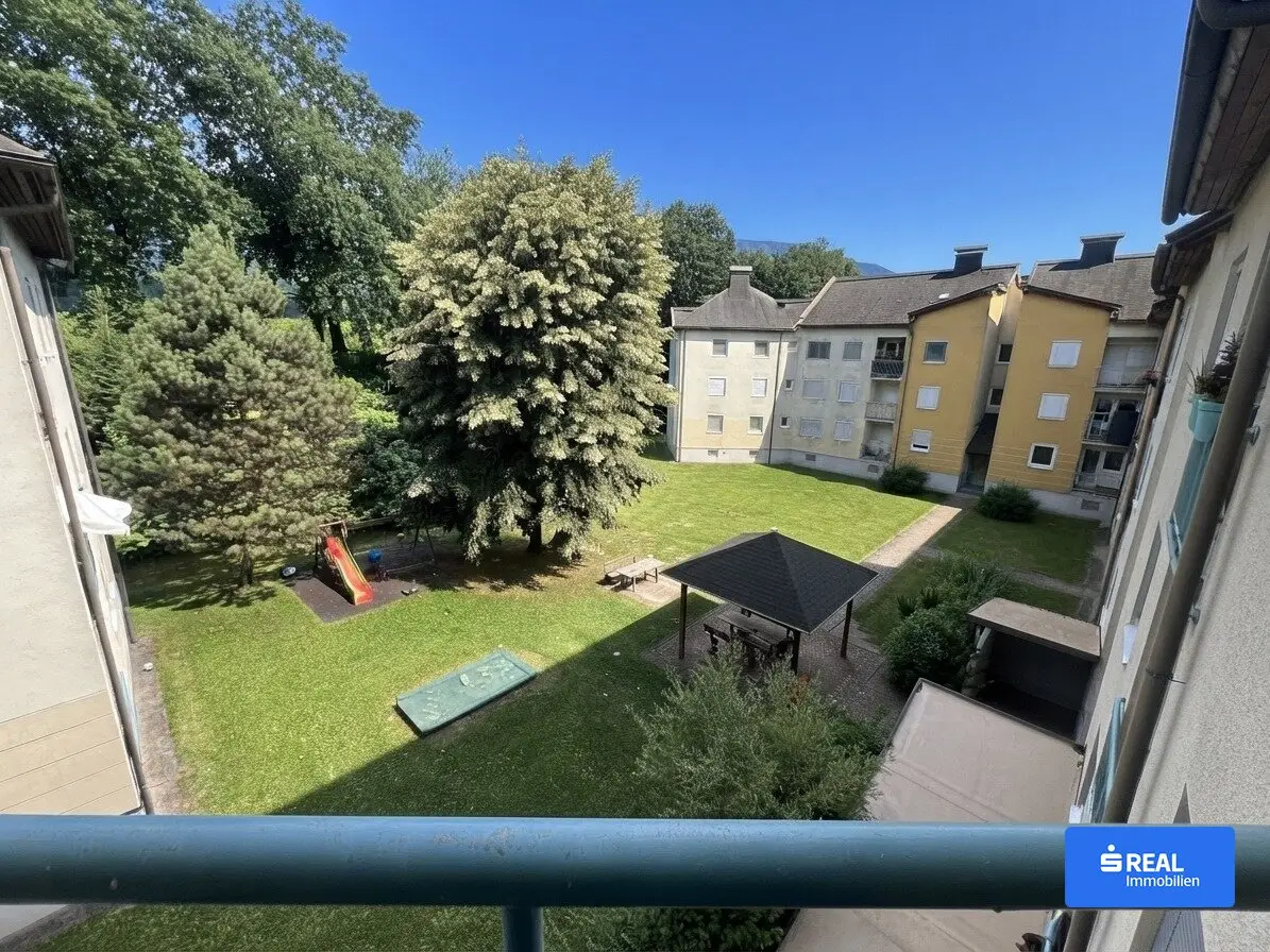 Gemütliche 2 Zimmerwohnung mit Loggia