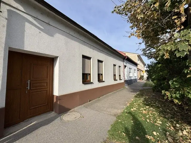 Podersdorf - gmiatliches, charmantes Großmutterhaus mit viel Potential
