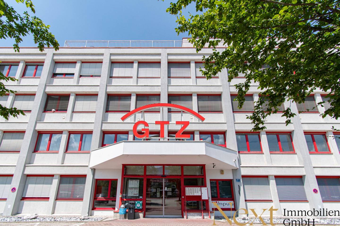 Großzügige Bürofläche mit idealer Verkehrsanbindung in Wels/Lichtenegg zu vermieten!