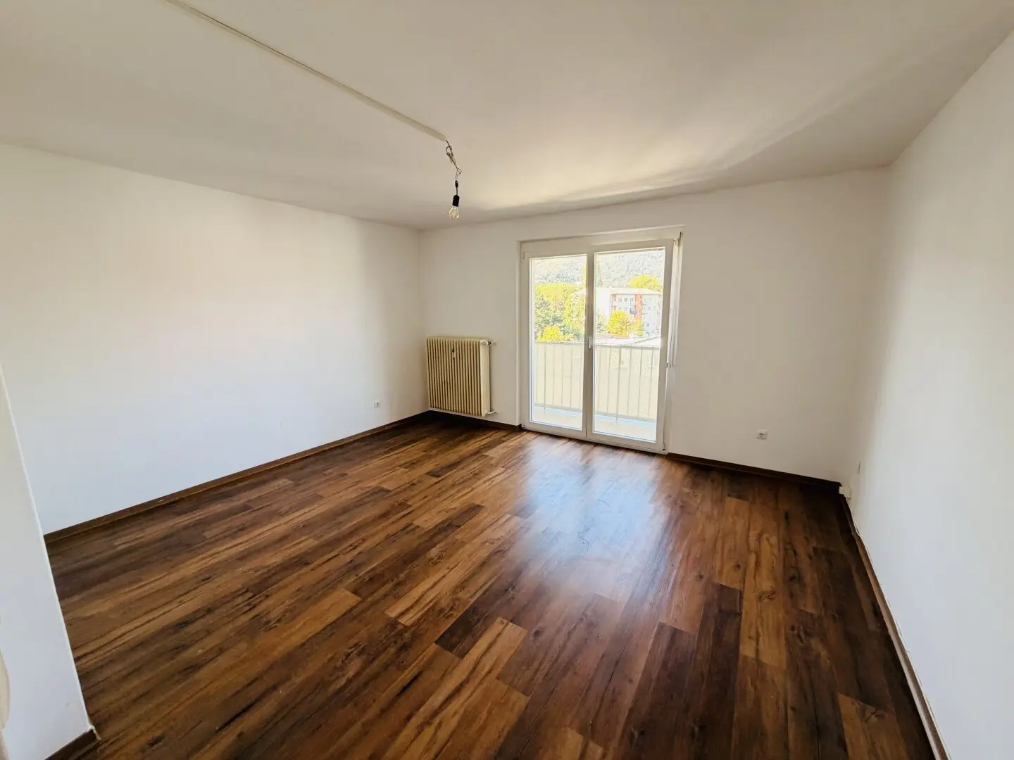 Helle 3-Zimmer Wohnung mit 2 Balkonen &amp; Stellplatz in 8020 Graz – Top Lage!