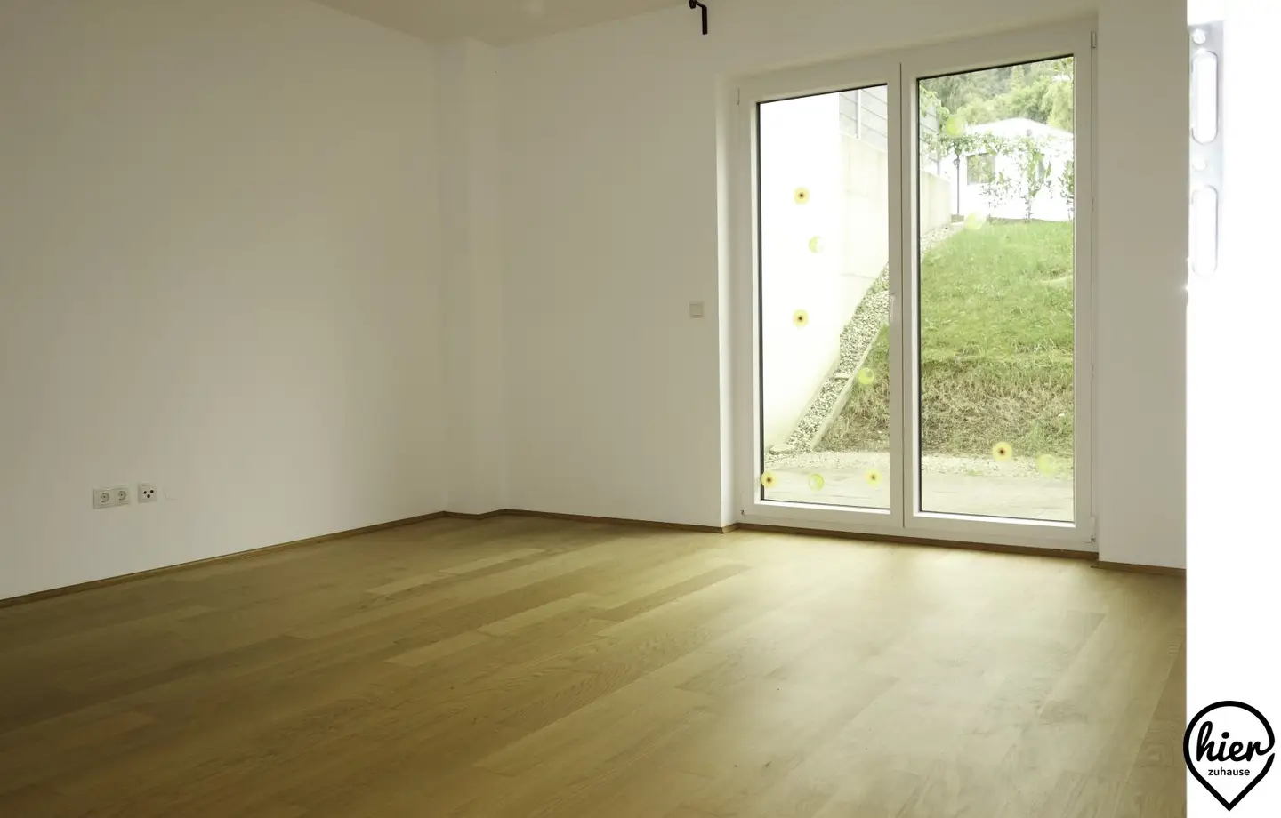 Wetzelsdorf: 2-Zimmer-Wohnung in Ruhelage mit Terrasse, kleinem Eigengarten und Tiefgaragenplatz