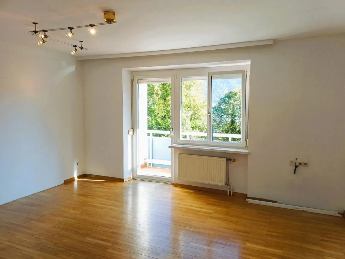 Gmunden - Lindenstraße: 90m² apartment with Traunstein view in quiet location!