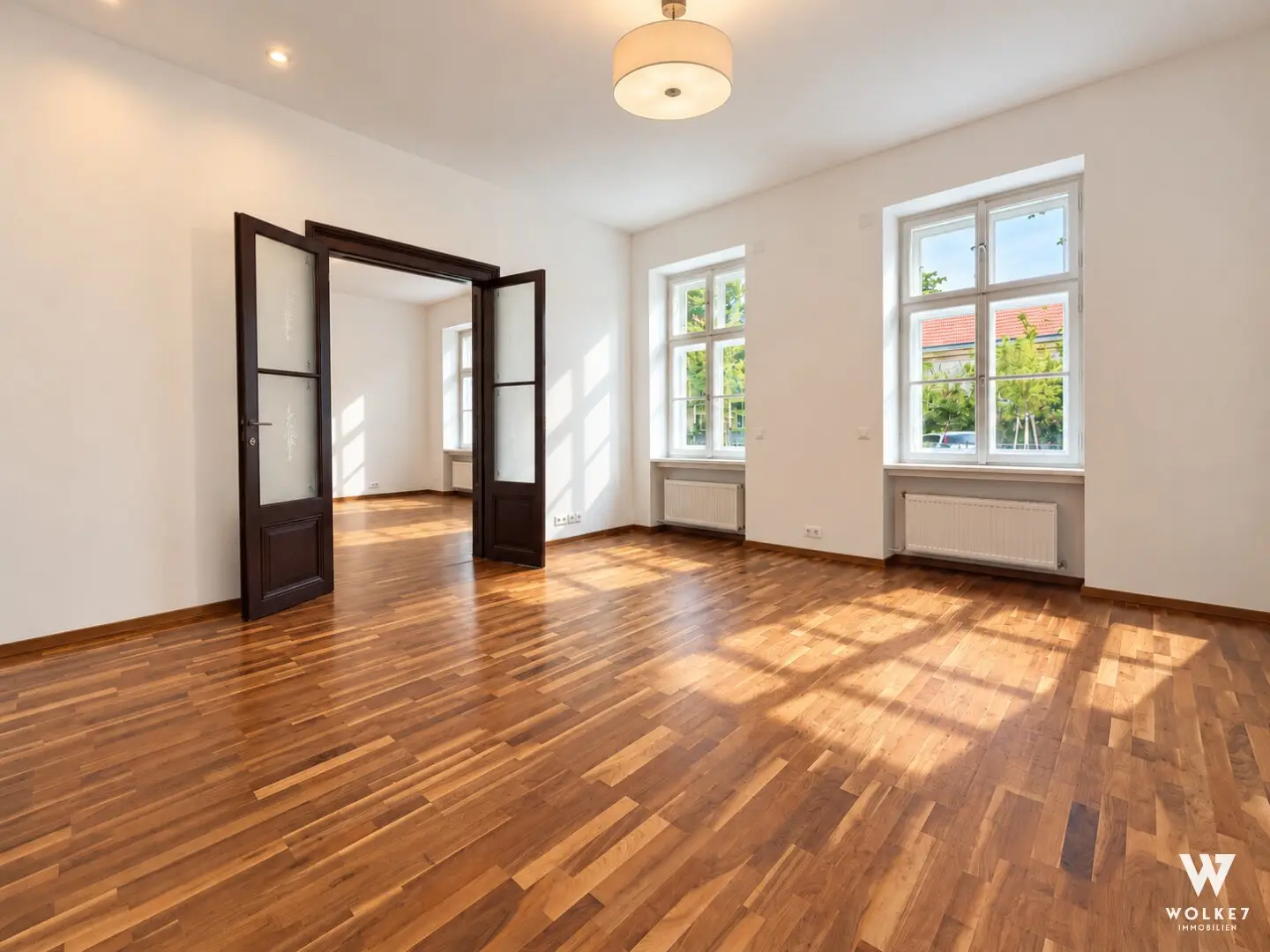 Besonderer Altbau mit Eigengarten | 5 Zimmer | ca. 30 m² Terrasse | Stadlau