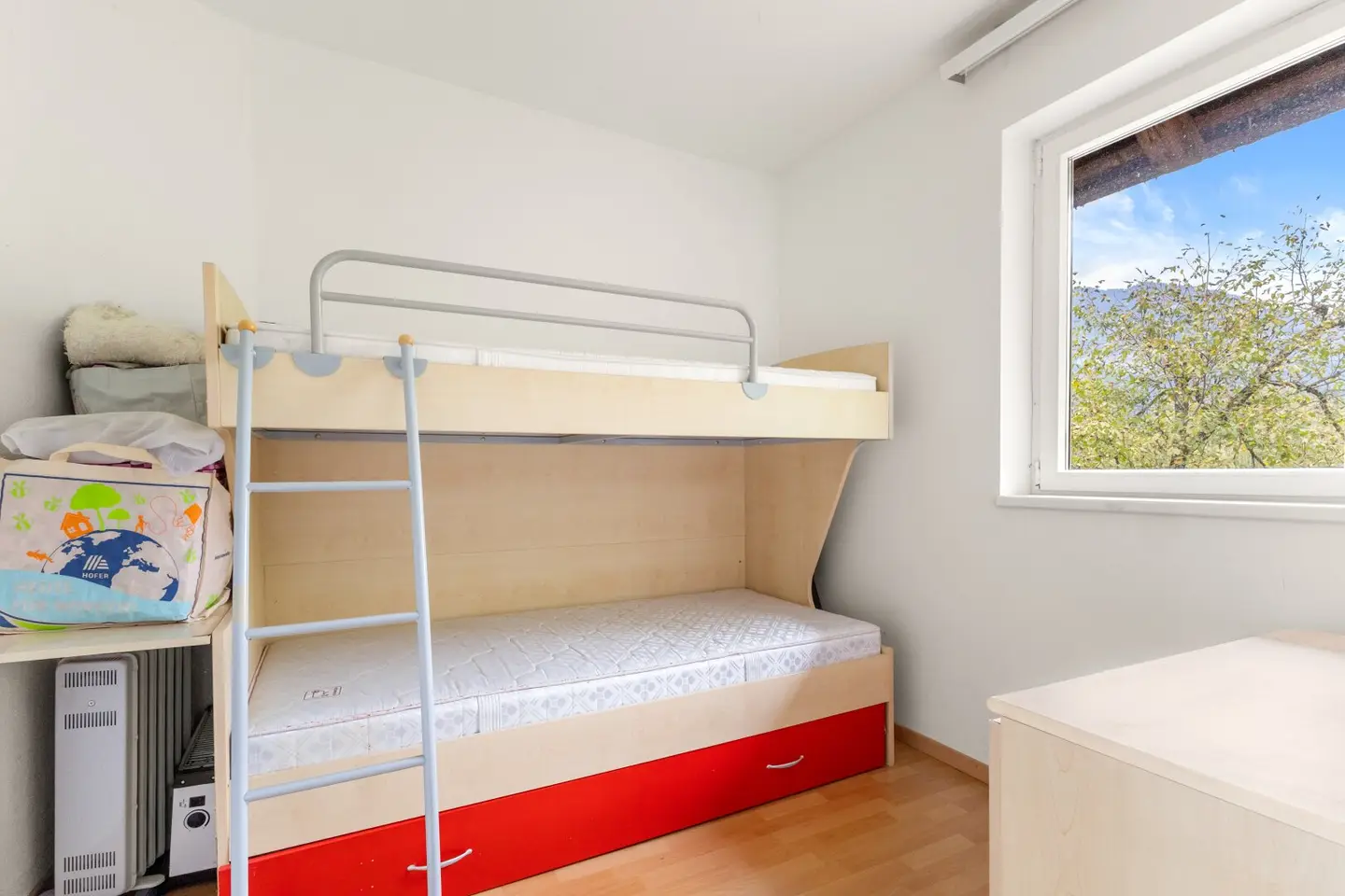 Terraced house with mountain view and great potential in Edling
