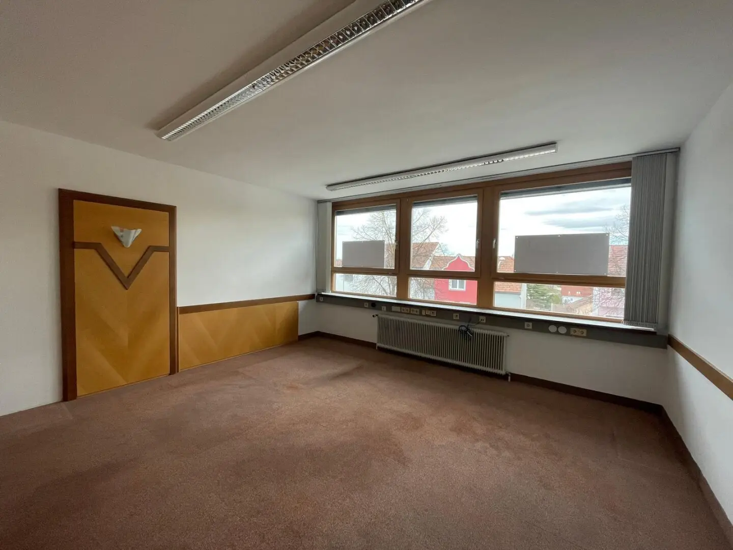 24 m² office space in prime location – Ressavarstraße directly above Volksbank Hartberg