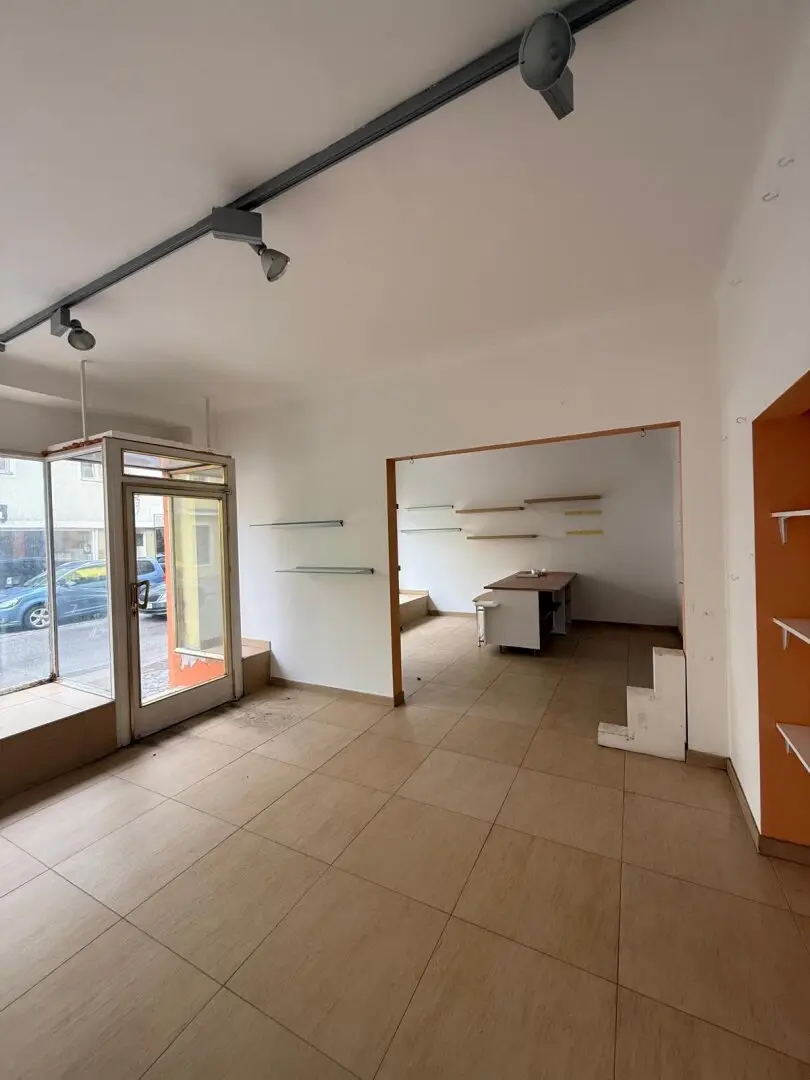 Commercial space of approx. 36 m² for purchase in 3170 Hainfeld