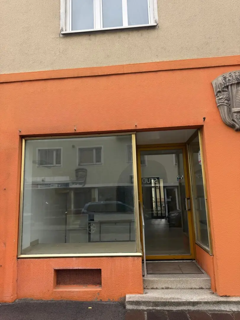 Commercial space of approx. 36 m² for sale in 3170 Hainfeld