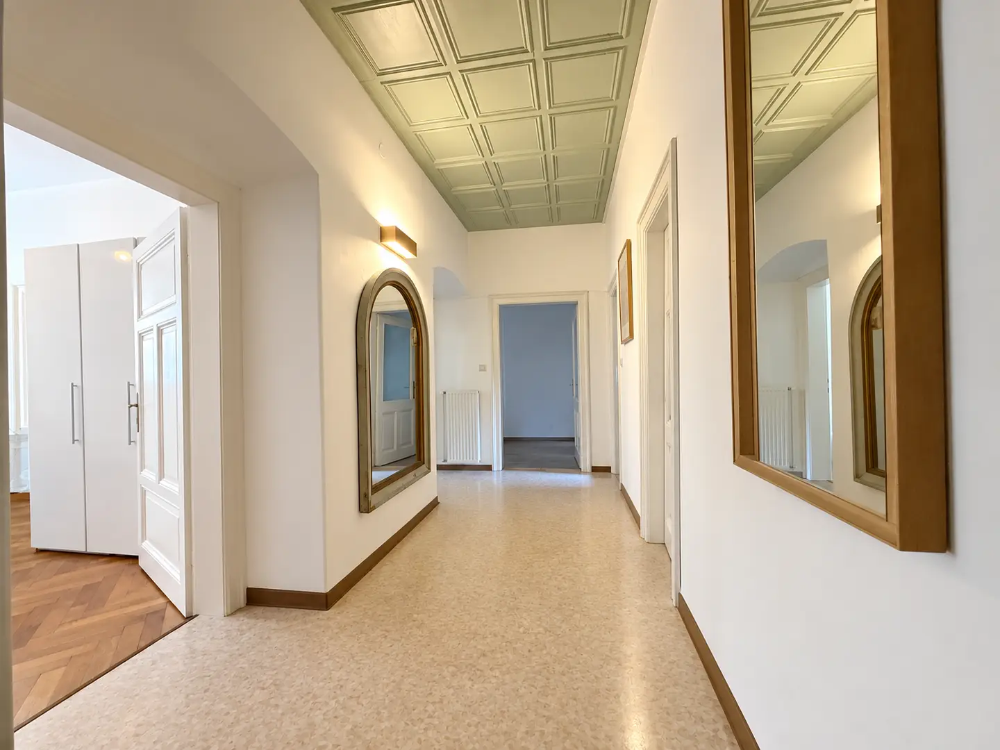 Kliniknah und zentral gelegene Altbauwohnung