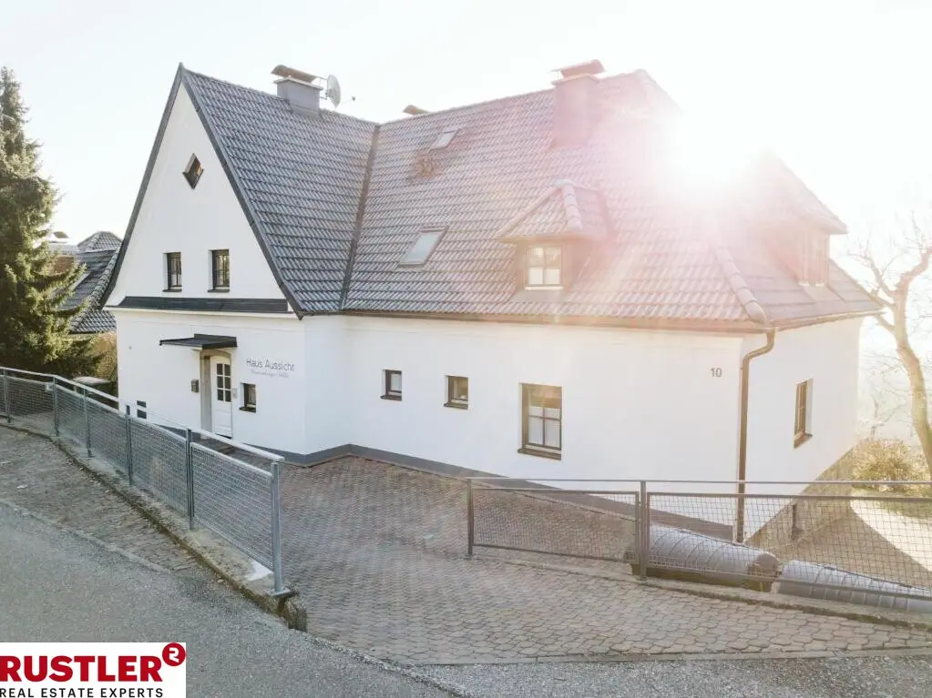 Wohnung mit Panoramablick auf den Wörthersee