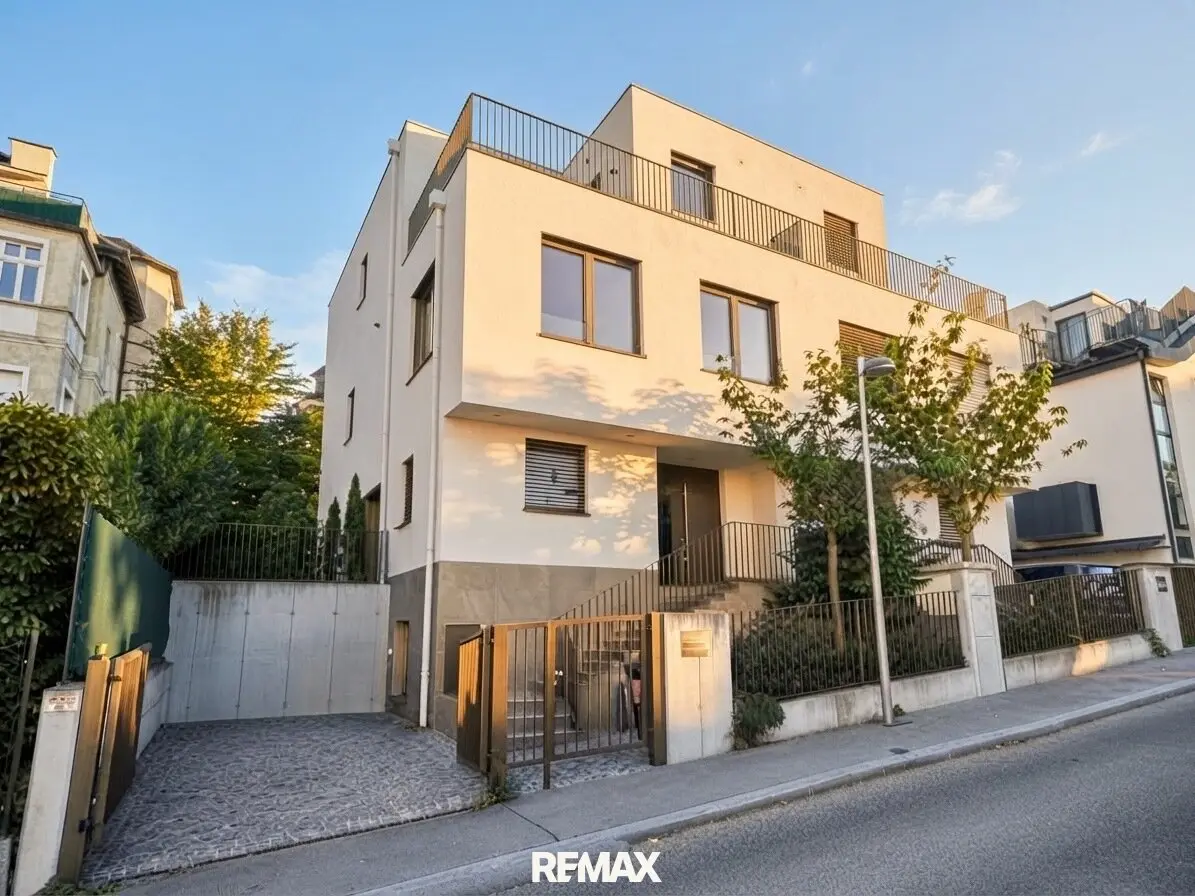Moderne Doppelhaushälfte in 1190 Wien – exklusiv mieten um 4900 €  inkl. BK monatlich!