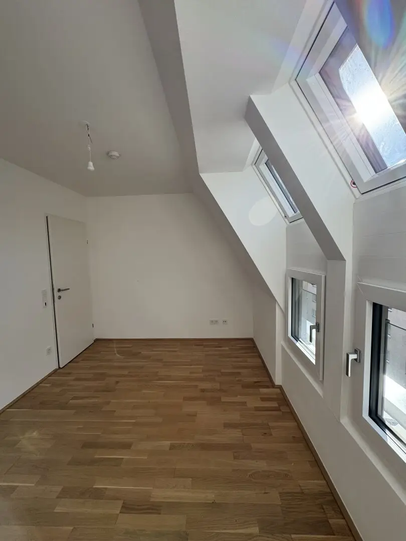 3-room attic apartment with 80.62 m² | southeast | U1 Keplerplatz