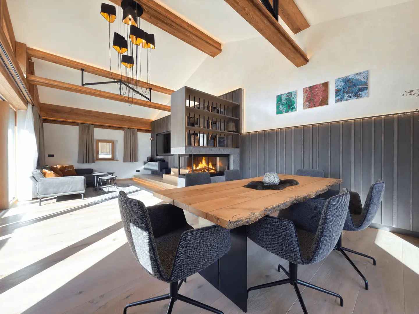 Bright Ferienwohnung with sauna and distant view