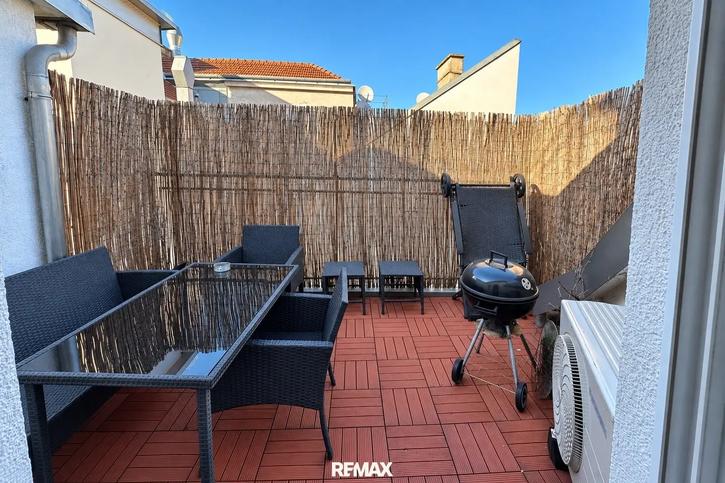 Über 76 m² Wohn- und Terrassenfläche – U1 ums Eck
