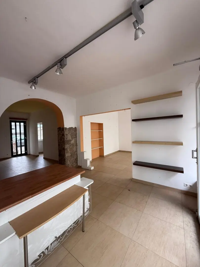 Commercial space approx. 73 m² in 3170 Hainfeld – in a package for €95,000
