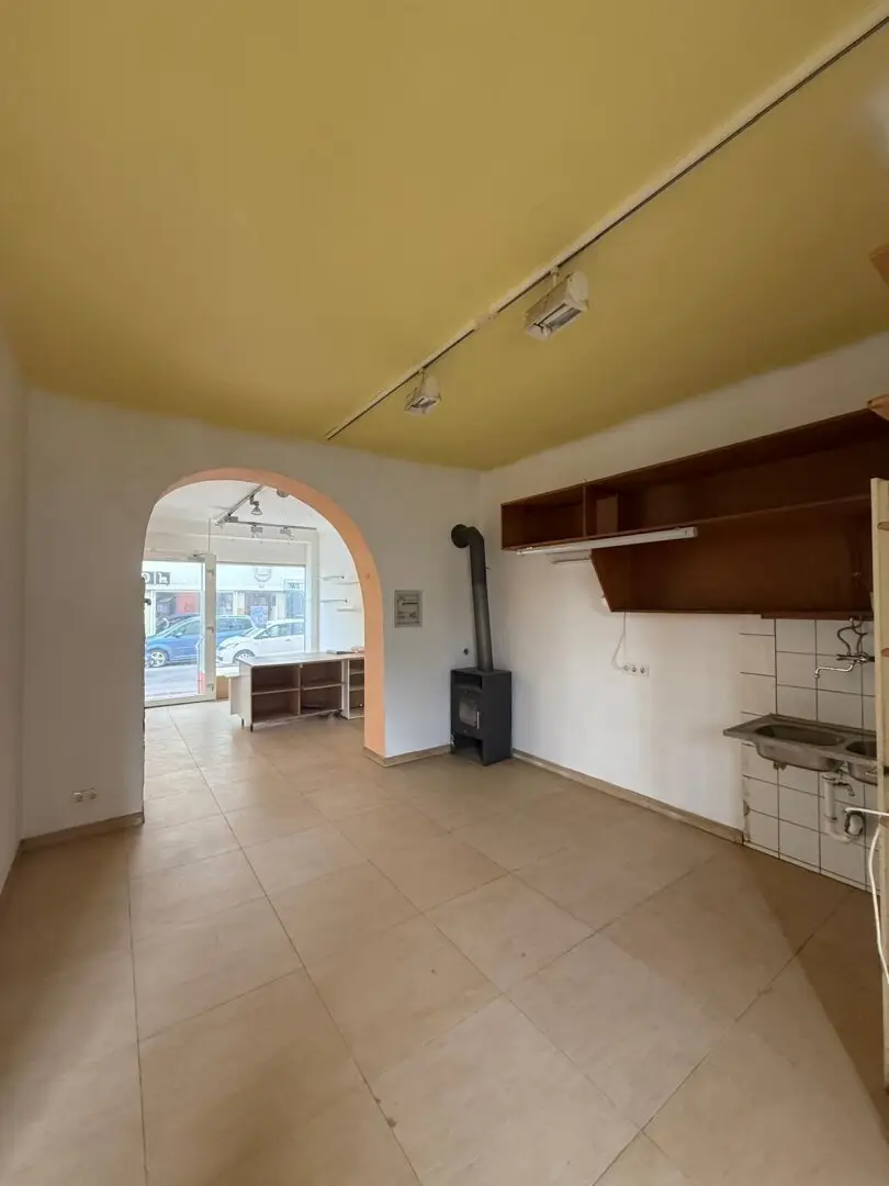 Commercial space approx. 73 m² in 3170 Hainfeld – in a package for €95,000
