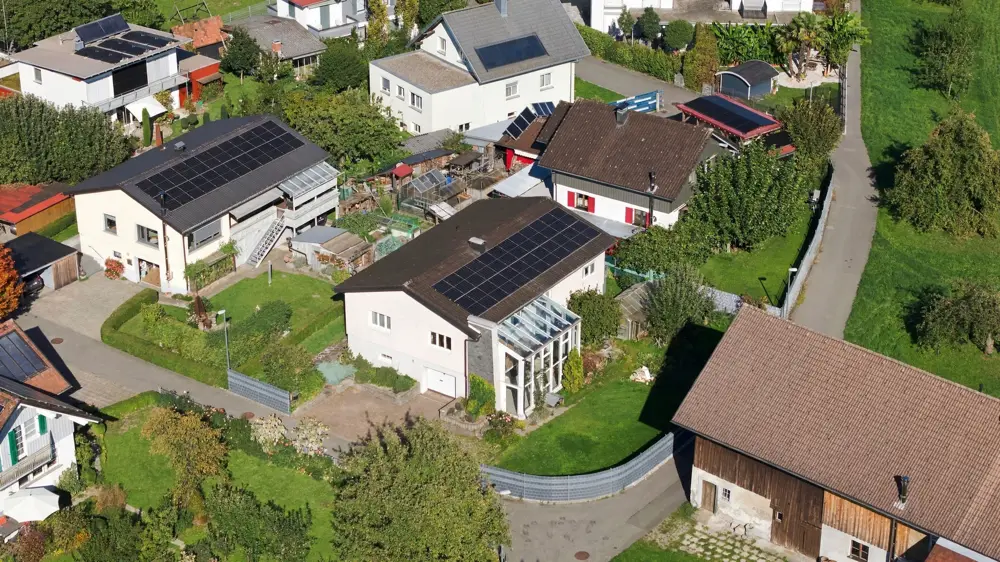 Wohnung mit Wintergarten in ruhiger Sackgasse