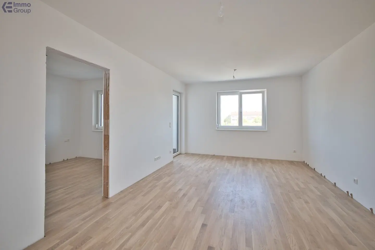 Neubau-Erstbezug Traun: 2 Zimmer, 58 m², Loggia, Top 14
