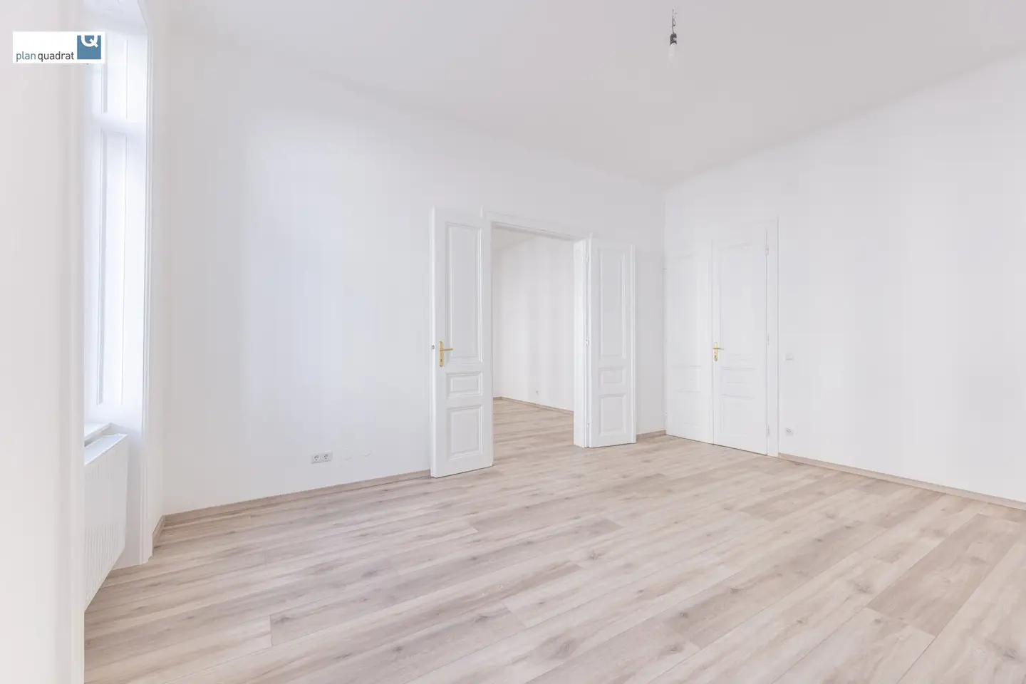 Zimmer 1 (gem. Grundriss-Skizze)