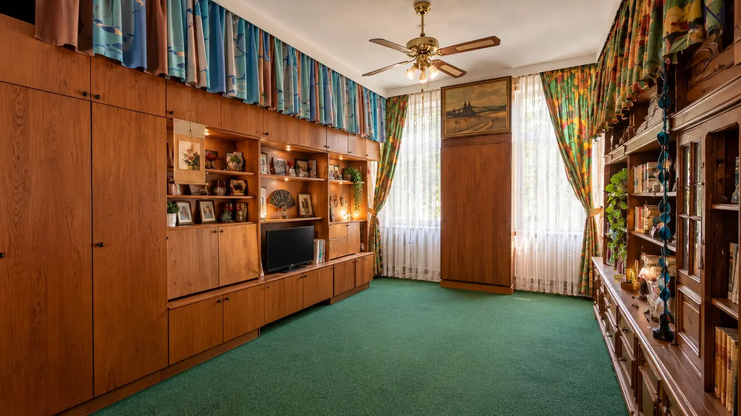 Investors take note: 1-room period building apartment in prime location of the 7th district
