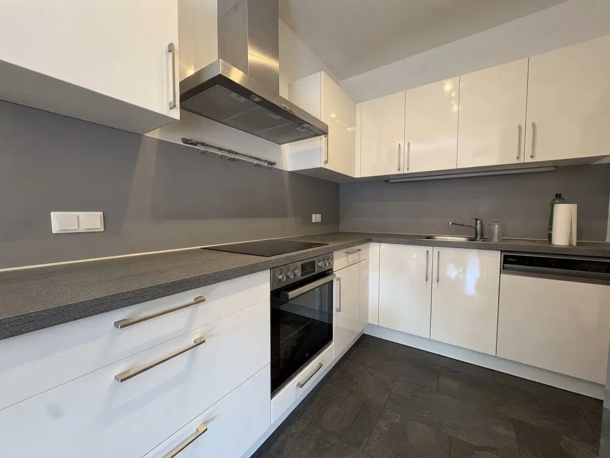 2-room penthouse apartment in Döbling, quietly located and well connected