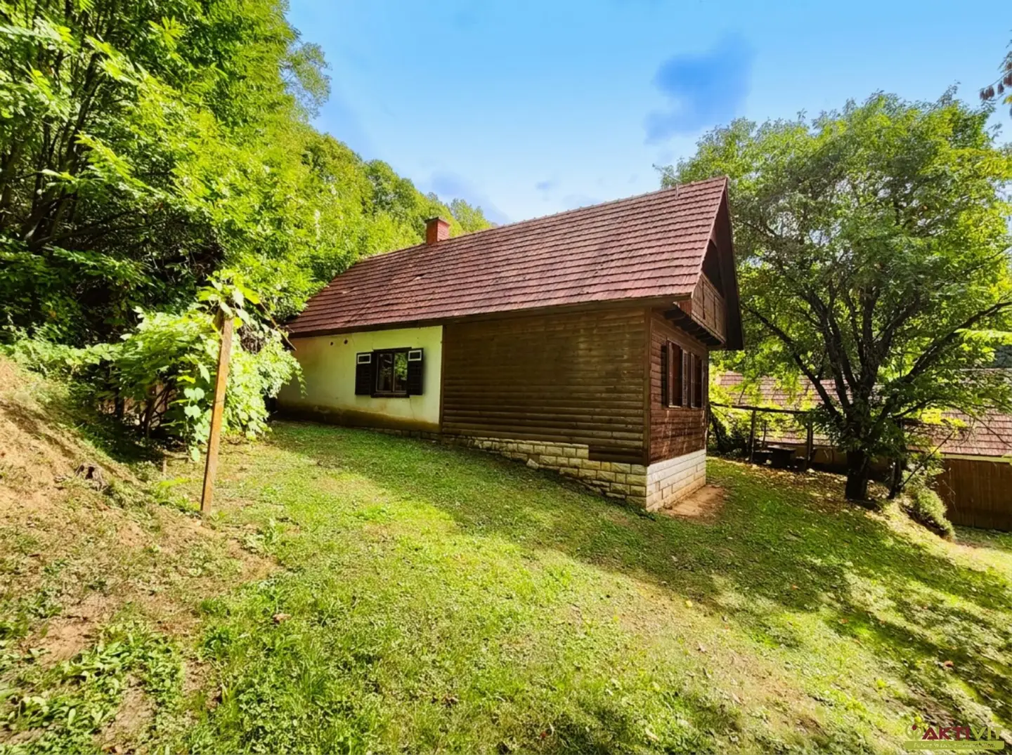 32.724 m² Naturgrundstück mit Wald, Freiflächen und Altbestand bei Sankt Anna am Aigen.