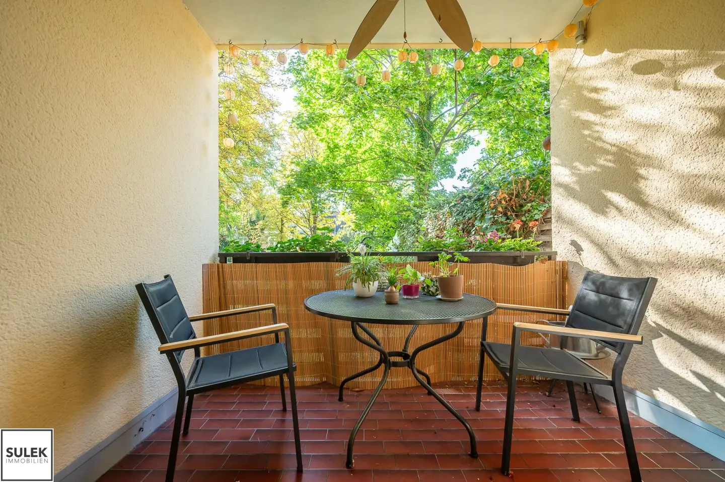 Kaiser Franz-Ring 28 – 3 Zimmer mit Gartenloggia, nahe Kurpark