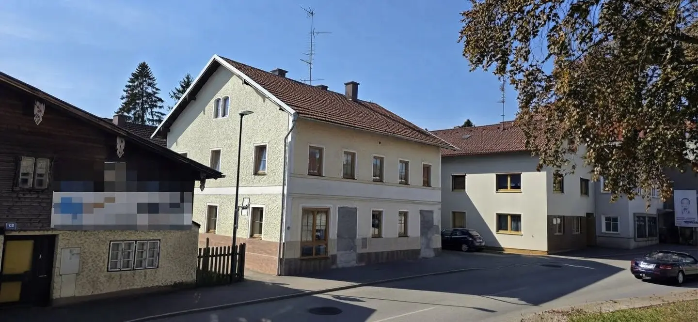 3 Wohnungen - Anlageobjekt oder Eigennutzung im Zentrum von Aurolzmünster!!