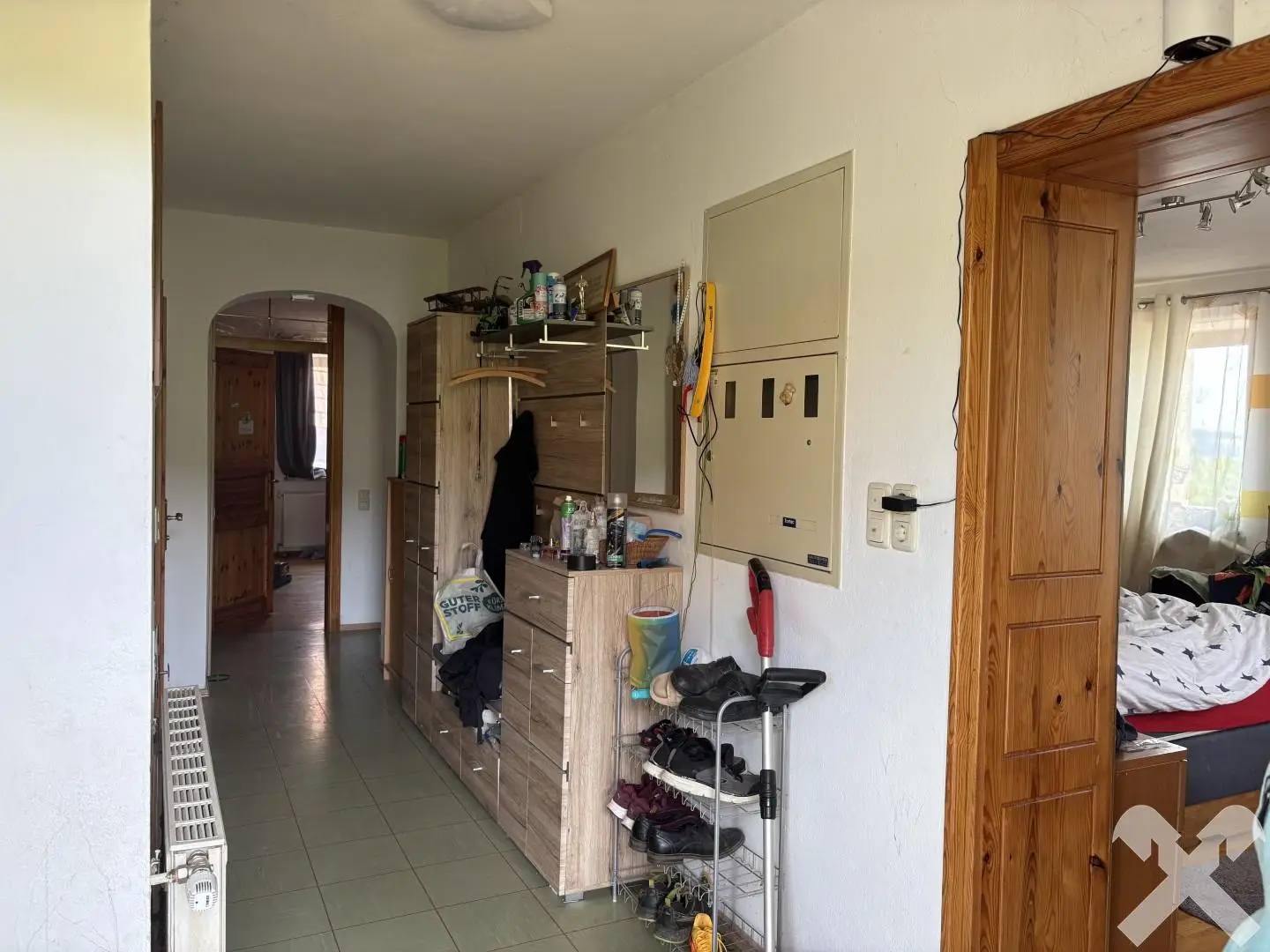 Apartment with 3 ha land and expansion potential