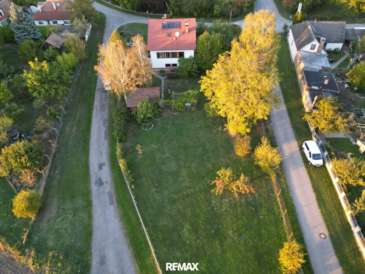 Einfamilienhaus mit ca. 170 m² Wohnfläche, 1.883 m² Grund &amp; zusätzlichem Bauplatzpotenzial