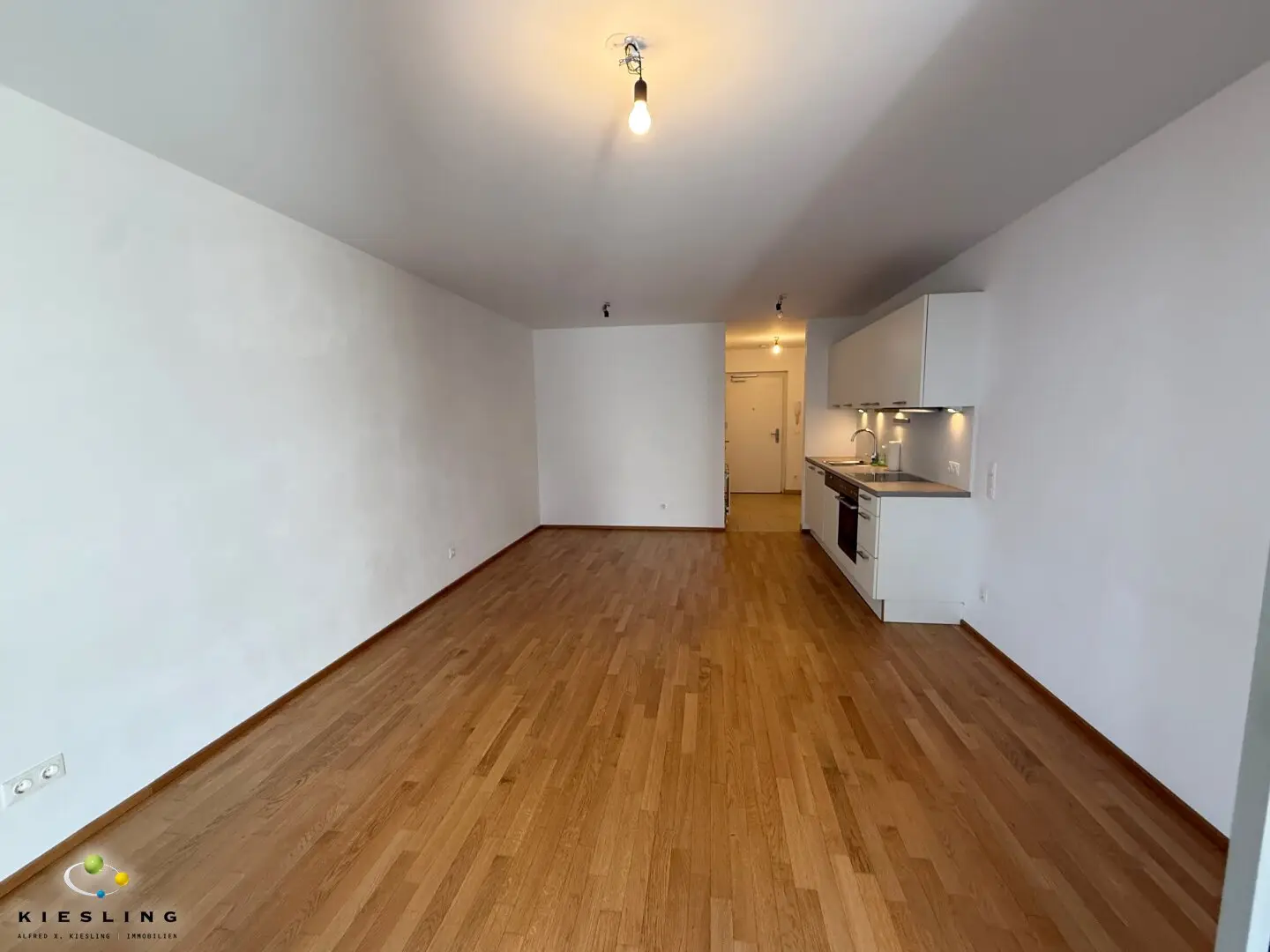 1-Room New Build with Southeast Balcony in Courtyard Quiet Location Top Energy Rating
