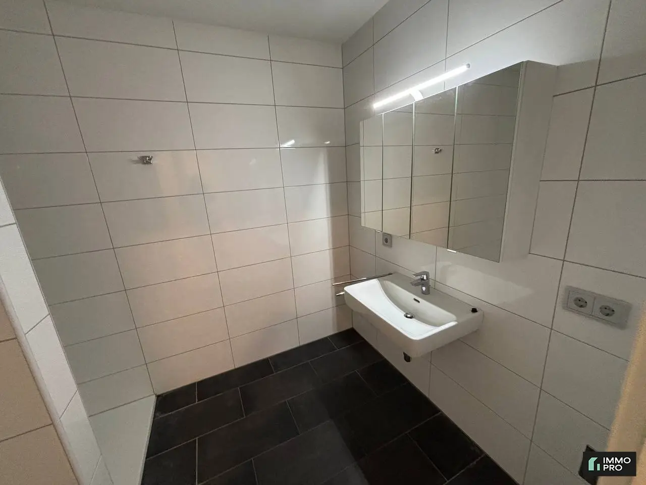 Modern apartment with loggia in 9020 Klagenfurt