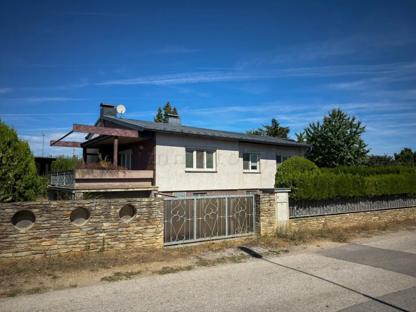 Eggendorf: Einfamilienhaus mit Garten und Terrasse