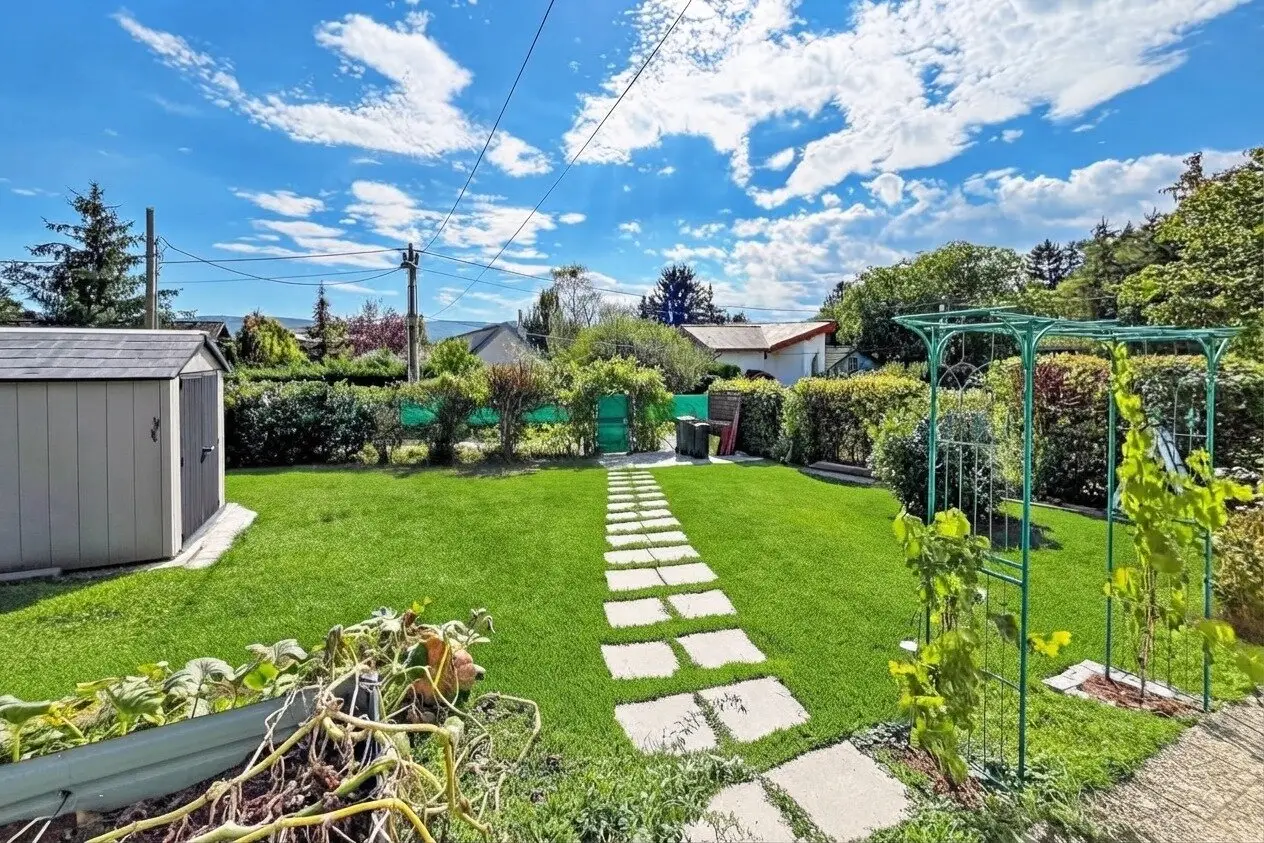 Unique peaceful location at Kolbeterberg - direct garden access to nature