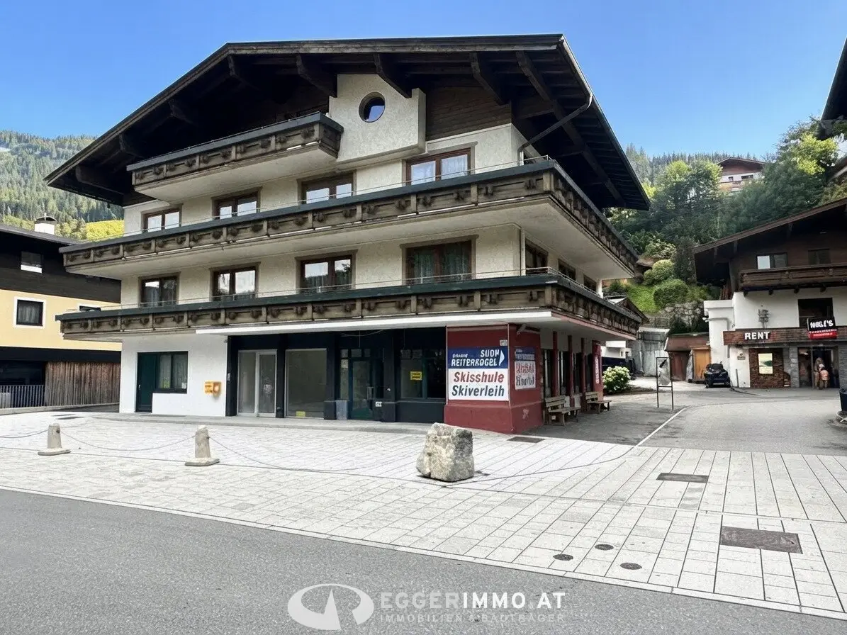 5754 Saalbach / Hinterglemm: die GELEGENHEIT: 130m² Büro und Geschäftsflächen in Bestlage von Saalbach Hinterglemm,