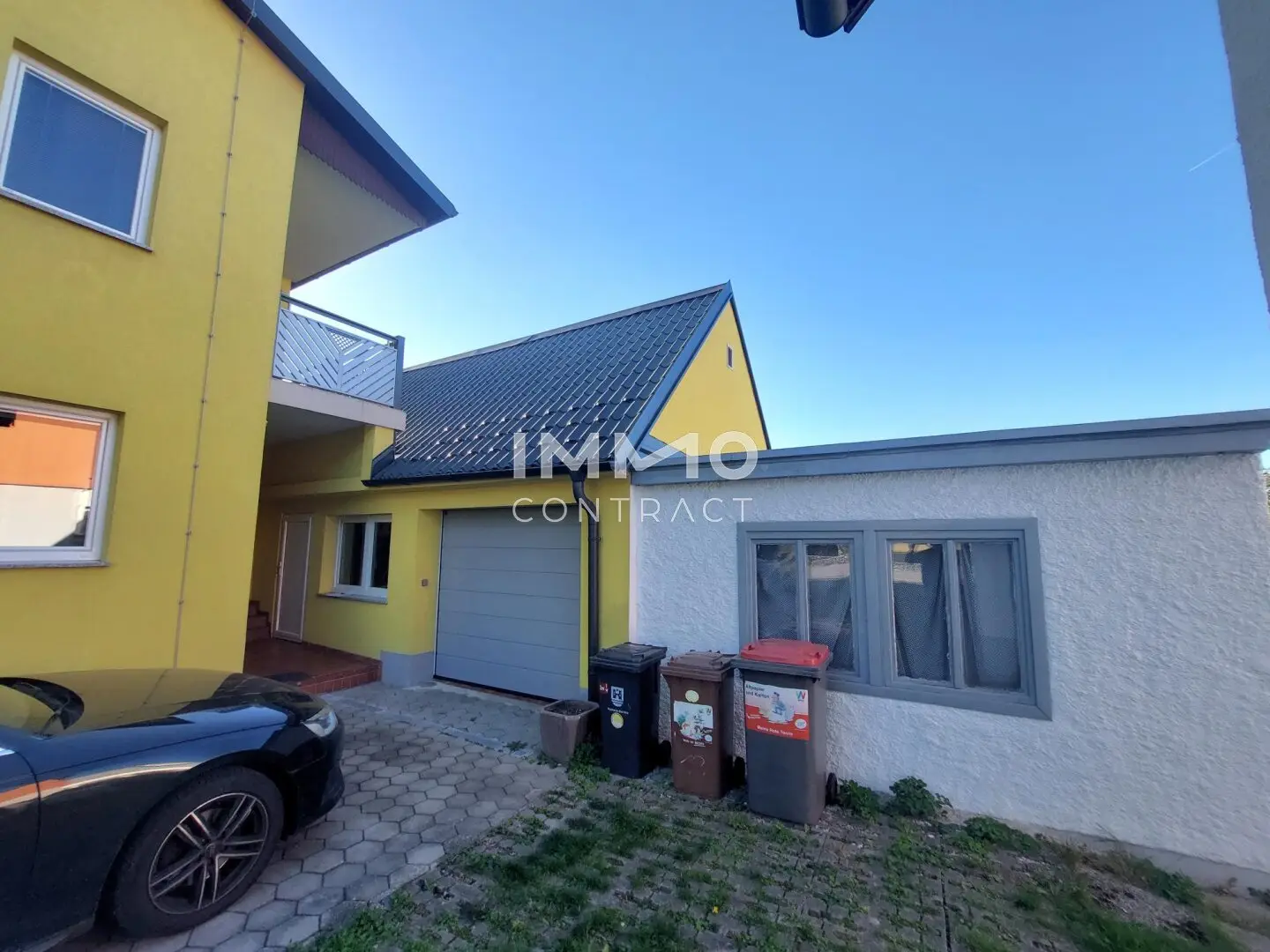 Charming single family house in quiet sunny location directly near the Traun