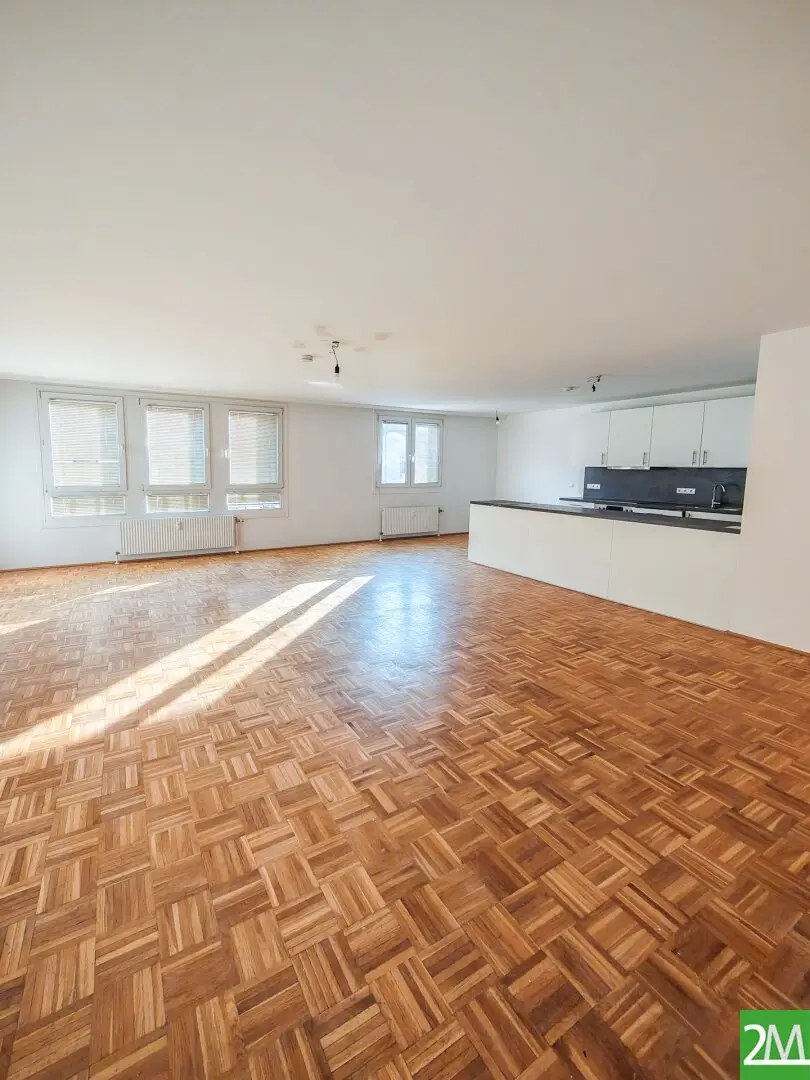 Sanierung in Vorbereitung: Geräumige 3-Zimmer-Wohnung mit Balkon nahe Bahnhof Ottakring