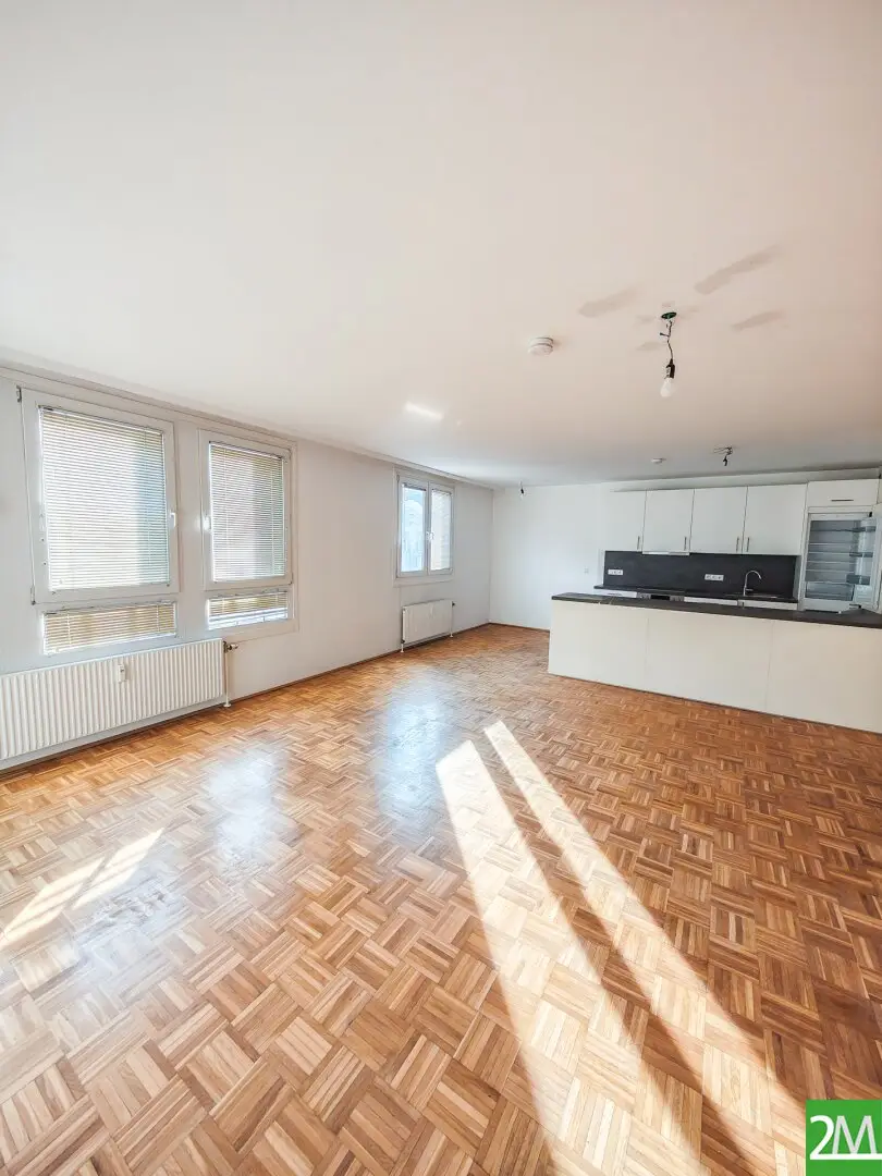 Sanierung in Vorbereitung: Geräumige 3-Zimmer-Wohnung mit Balkon nahe Bahnhof Ottakring