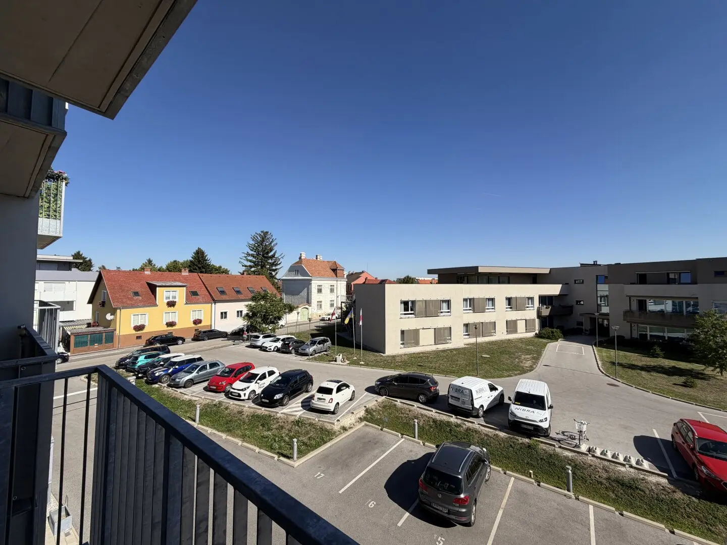 Betreutes Wohnen in Wiener Neustadt – helle 2-Zimmerwohnung mit herrlichem Balkon
