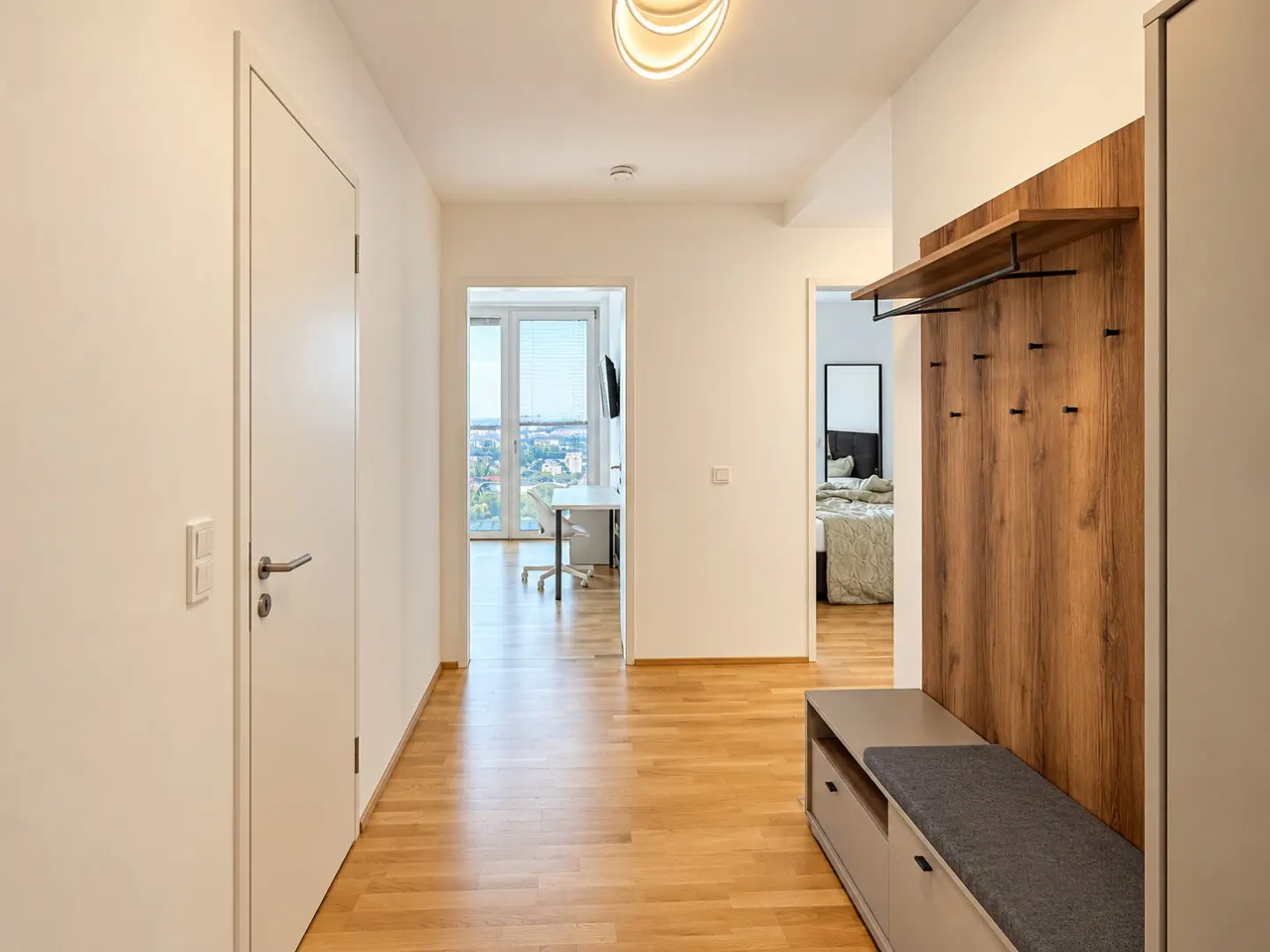 Über den Dächern Wiens – Exklusives Wohnen im 27. Stock mit Donaublick!