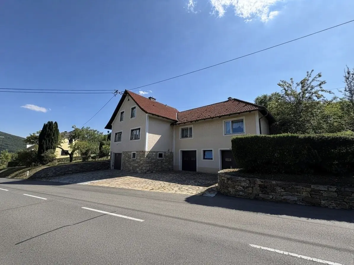 Ein liebevolles Zuhause voller Raum für Familie, Leben und neue Möglichkeiten