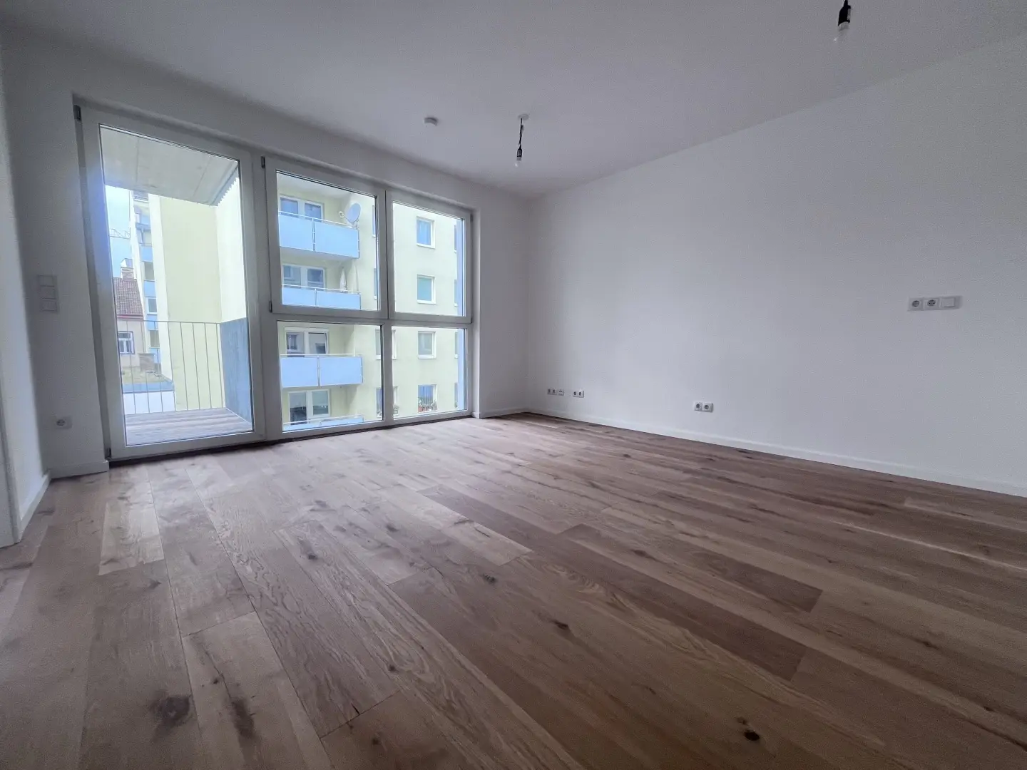 Anlegerwohnung Erstbezug mit hofseitigem Balkon